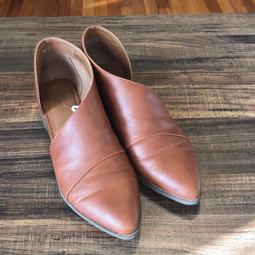 Universal Threads Wenda Flats Women’s Size 10